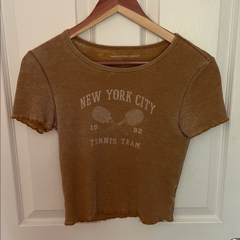American Eagle Outfitters Tan New York City Tee
